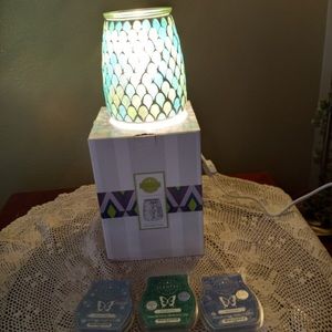 Scentsy warmer and wax